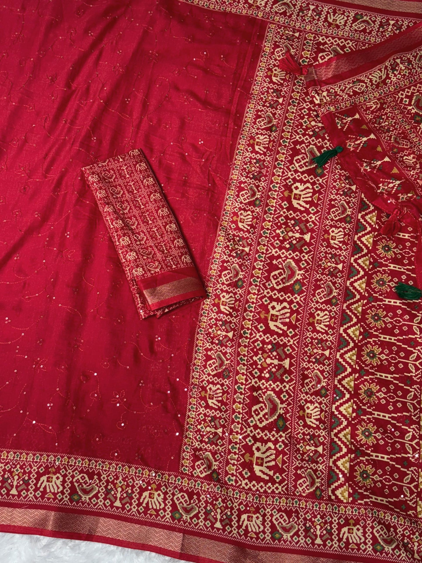 Anuscouture Neno banana - Ajrakh Printed Pure Mul Cotton Saree Anuscouture