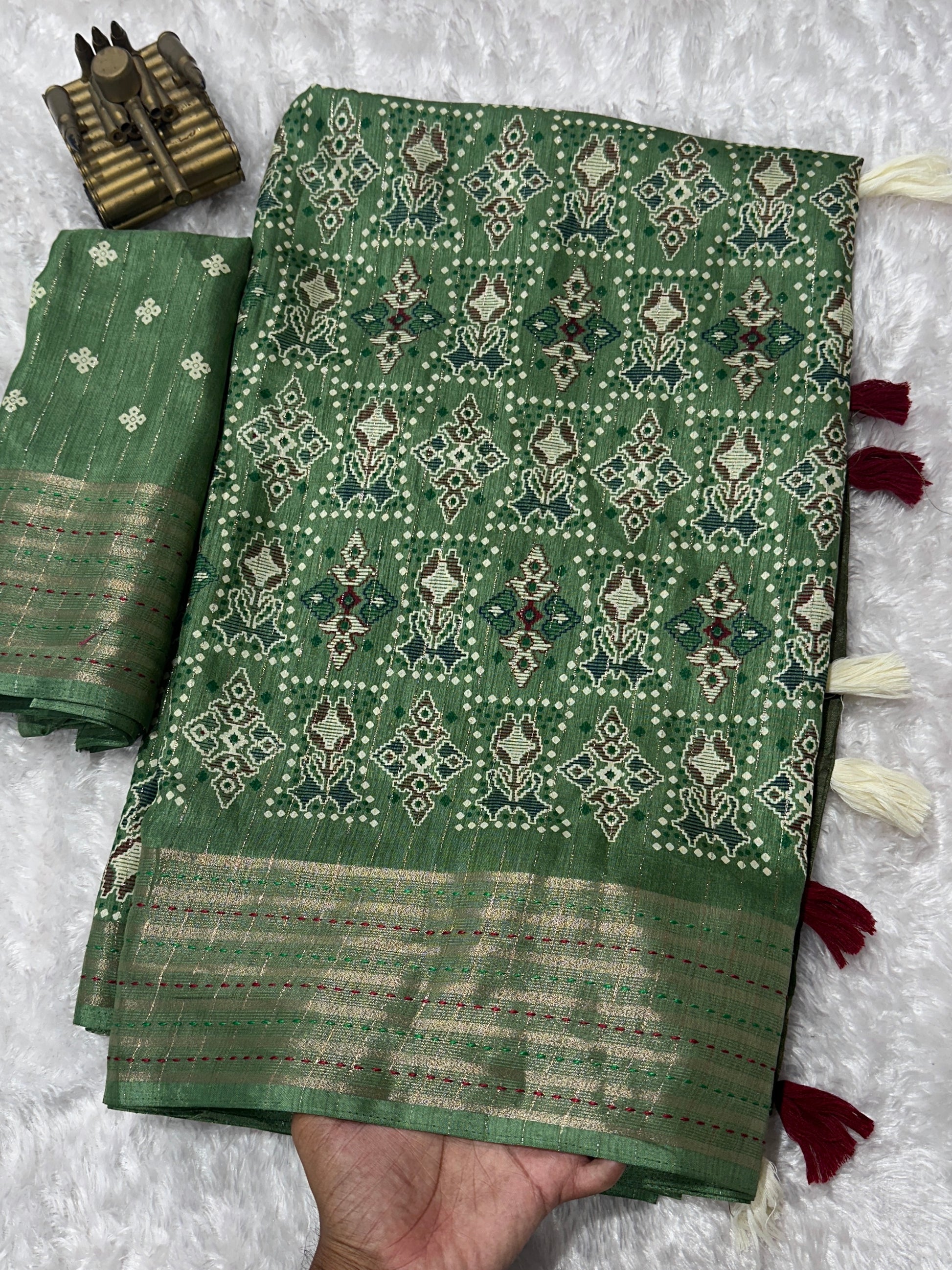 AnusCouture Shivali - Maslin Cotton Saree with Zari Border Anuscouture