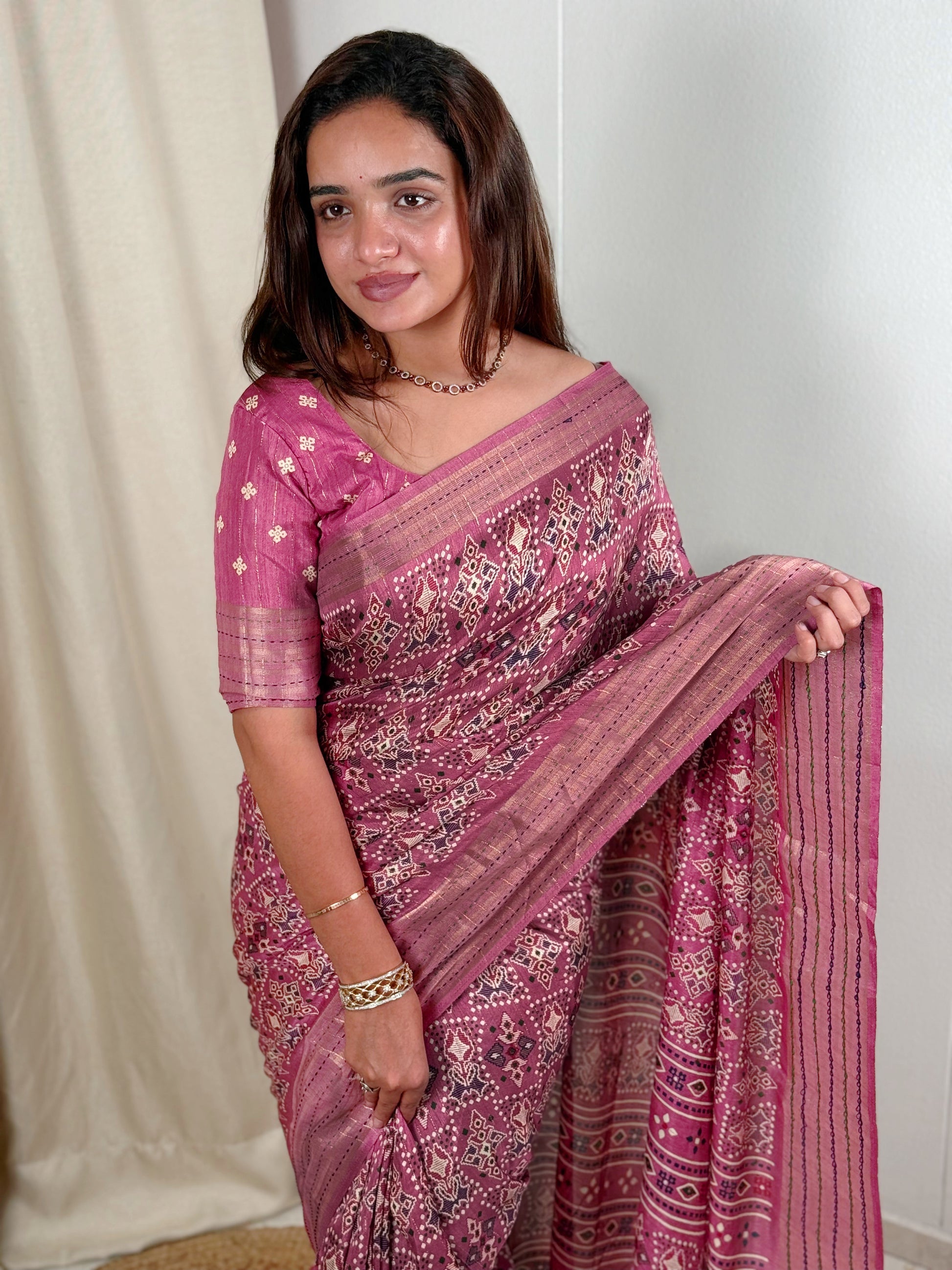 AnusCouture Shivali - Maslin Cotton Saree with Zari Border Anuscouture