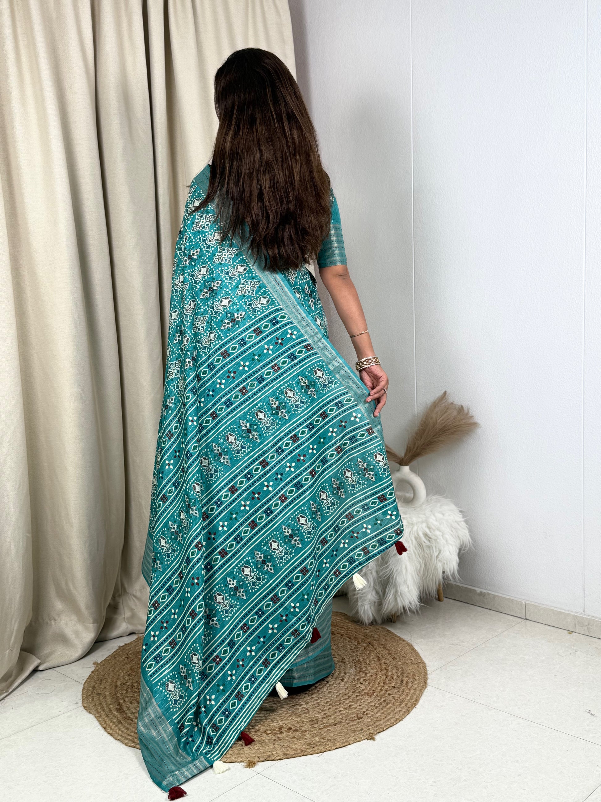 AnusCouture Shivali - Maslin Cotton Saree with Zari Border Anuscouture