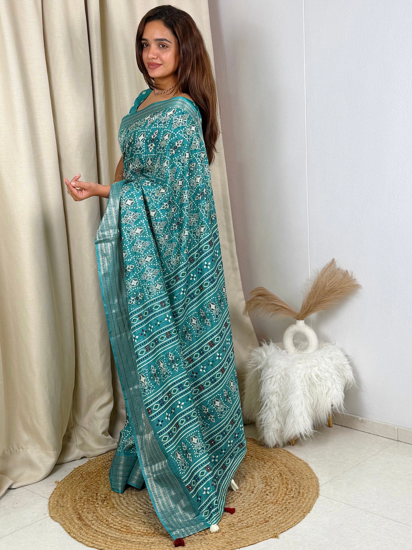 AnusCouture Shivali - Maslin Cotton Saree with Zari Border Anuscouture