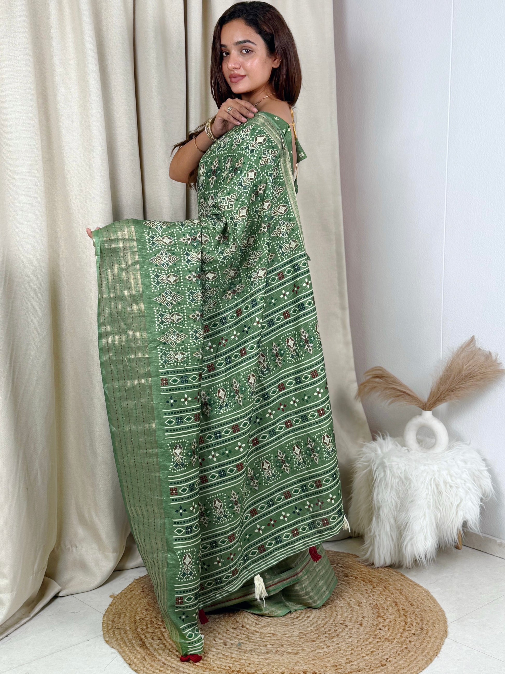 AnusCouture Shivali - Maslin Cotton Saree with Zari Border Anuscouture