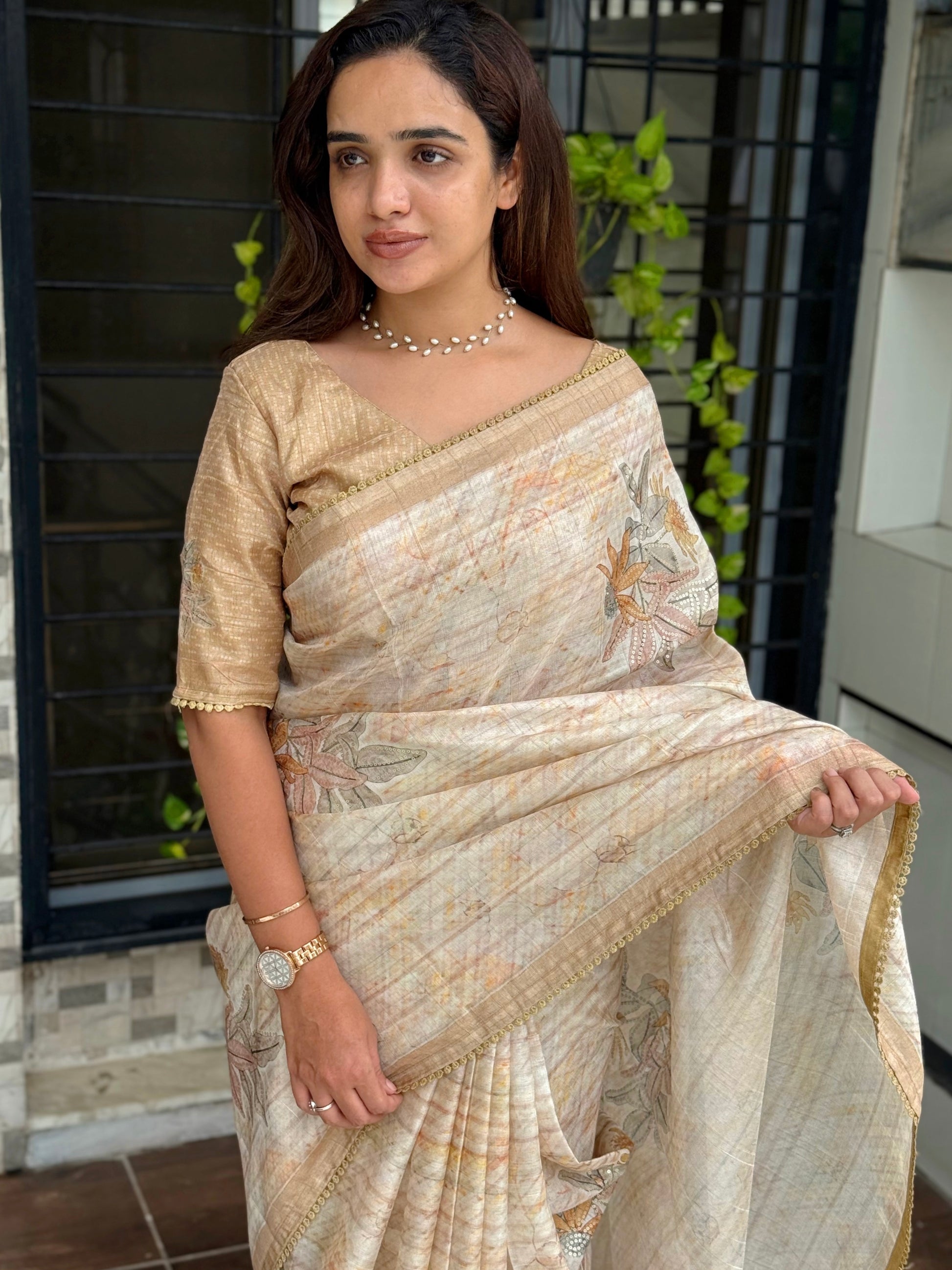 AnusCouture Divya - Pure Linen Saree with Digital Print & Sequin Detailing Anuscouture