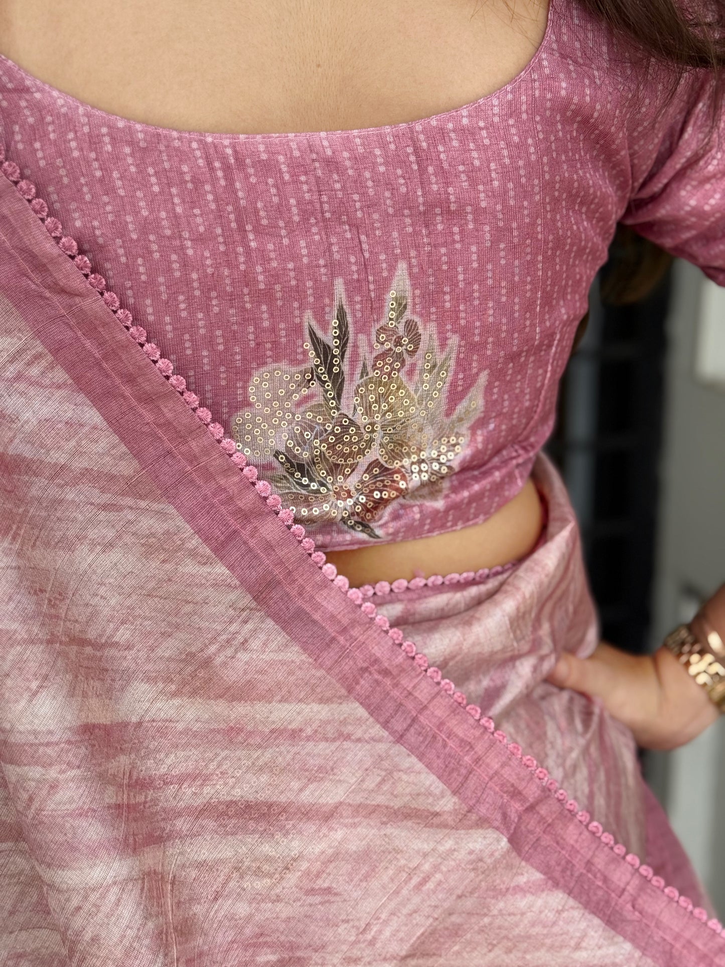 AnusCouture Divya - Pure Linen Saree with Digital Print & Sequin Detailing Anuscouture