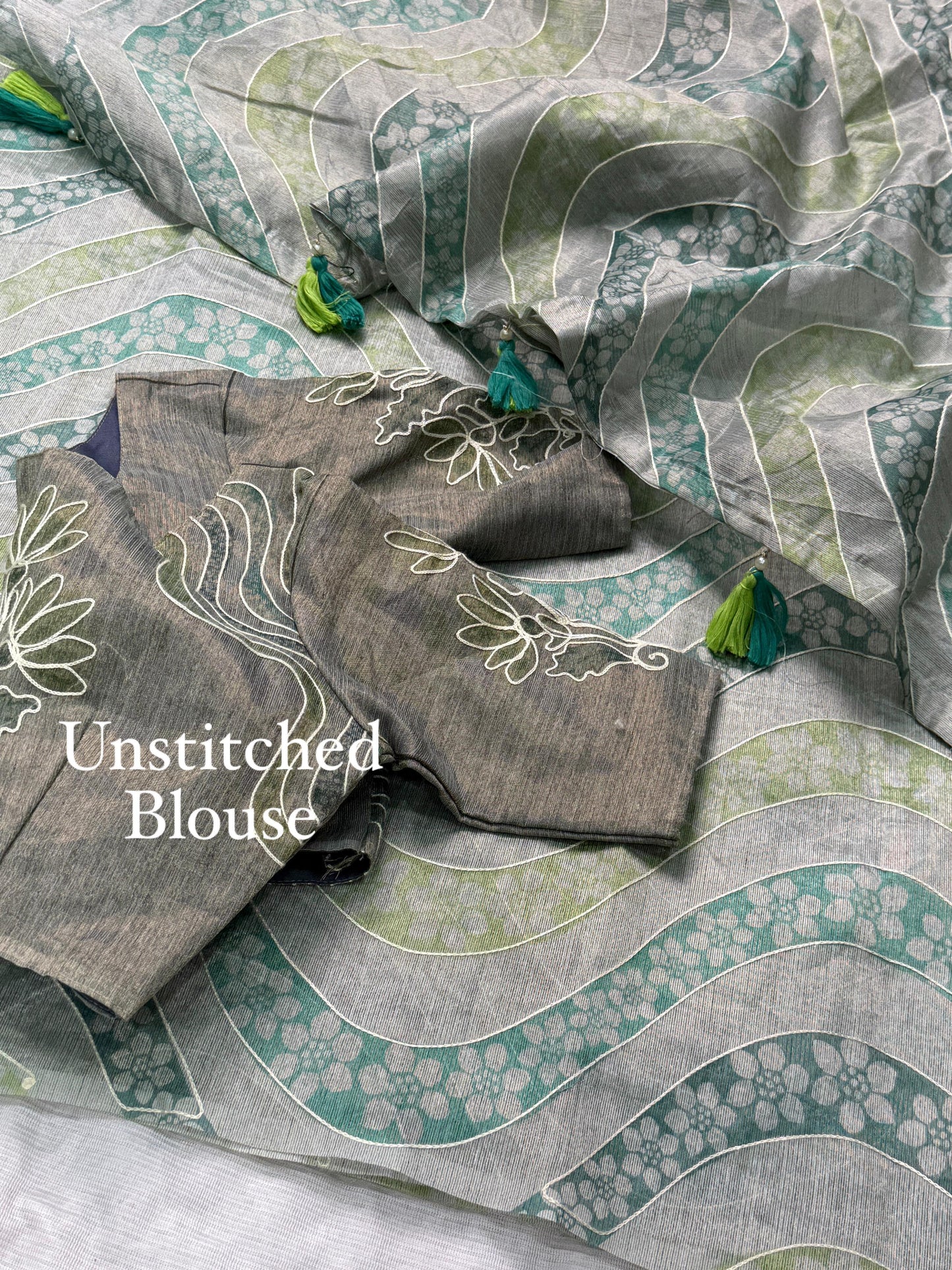 Anuscouture Nurvi - Linen Cotton Saree with Thread & Zari Detailing Anuscouture