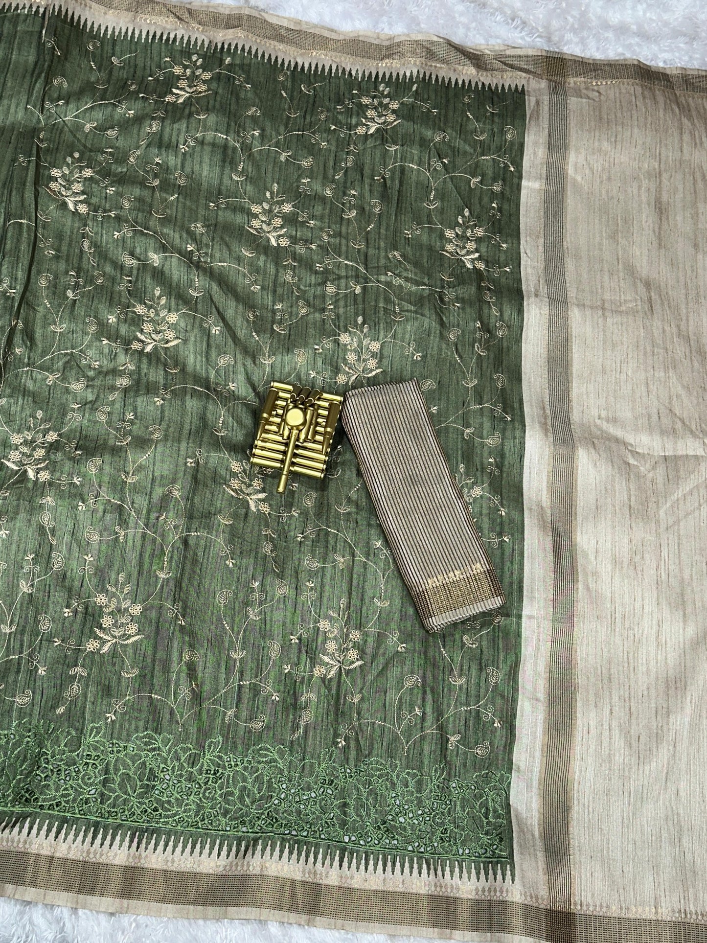 Anuscouture Wayanad - Tusser Cotton Saree with Dual Zari Border & Digital Print Anuscouture